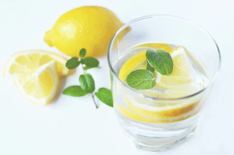 water-drink-fresh-lemons-3303